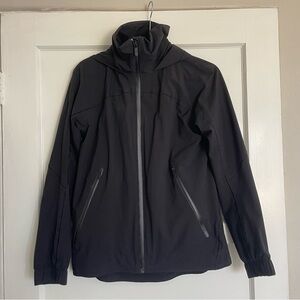 Lululemon water resistant rain coat